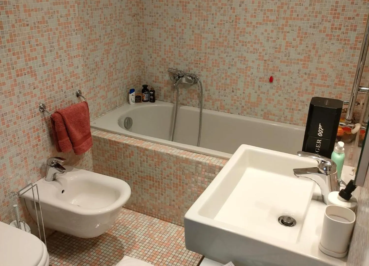 Esclusive & Elegant Loft, Duomo 10 Minutes Apartment Milan