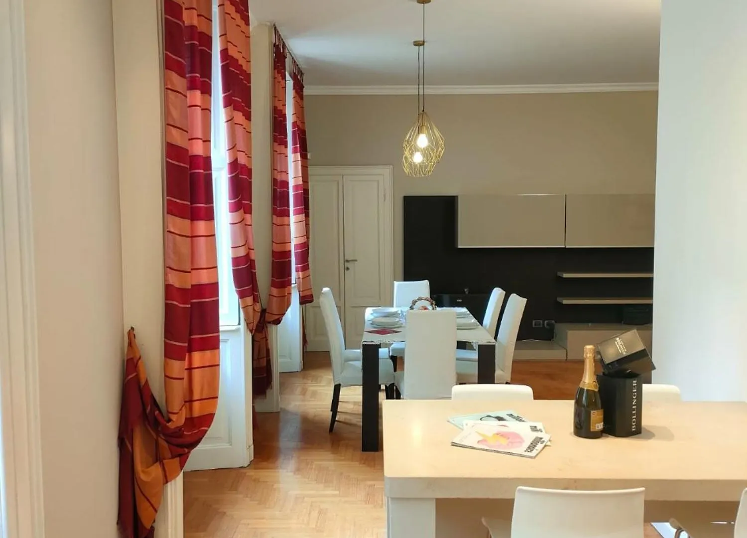 Esclusive & Elegant Loft, Duomo 10 Minutes Apartment Milan 0*,