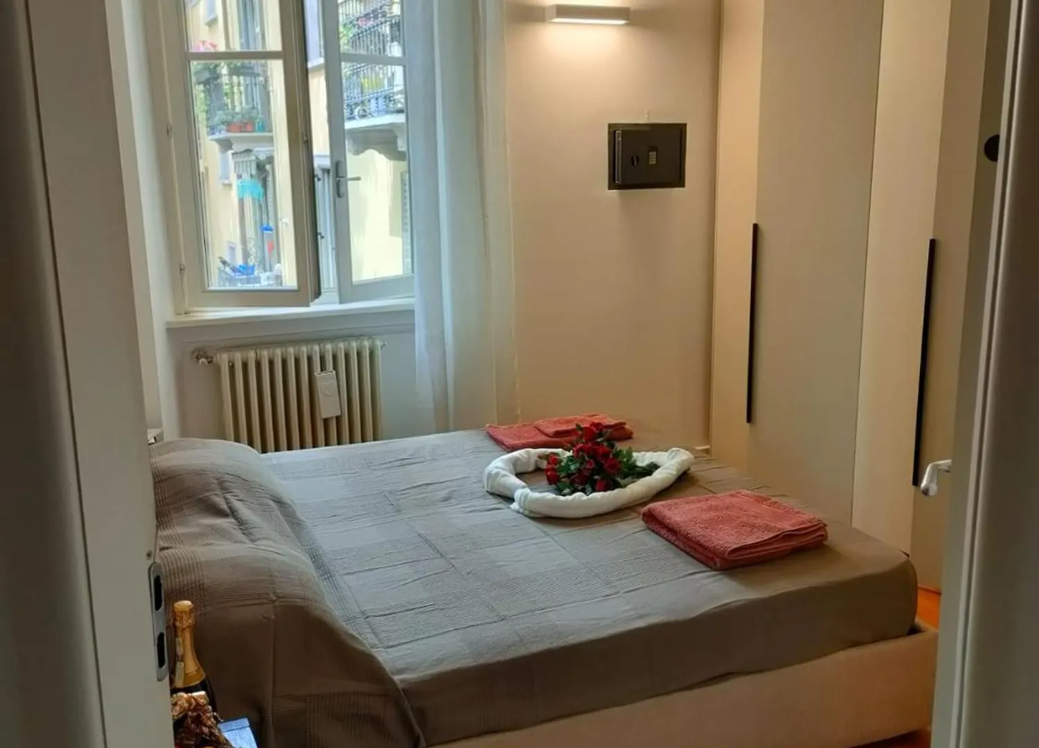 Esclusive & Elegant Loft, Duomo 10 Minutes Apartment Milan Italy