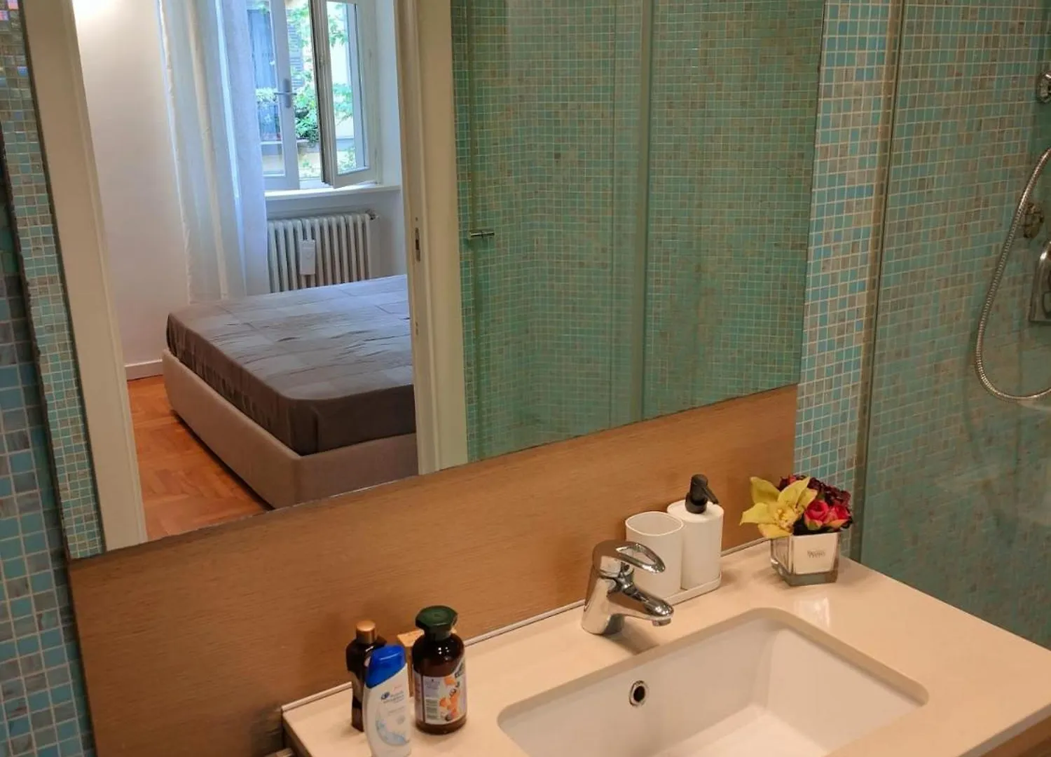 Esclusive & Elegant Loft, Duomo 10 Minutes Apartment Milan